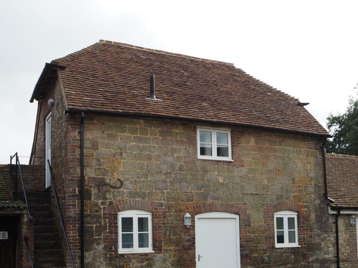 Hayloft Apartment Pulborough Exterior photo